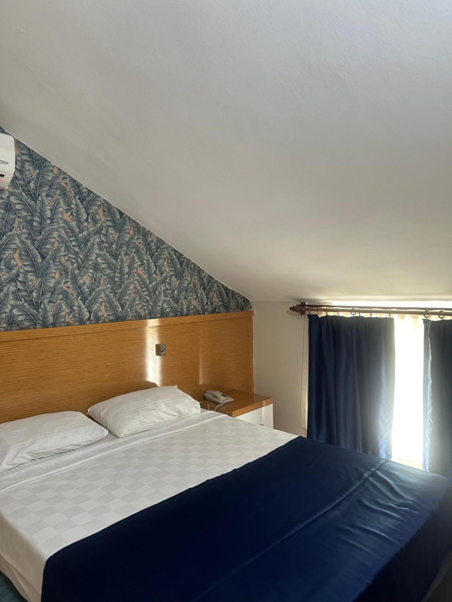 Serenity Suites Hotel Antalya Rum bild